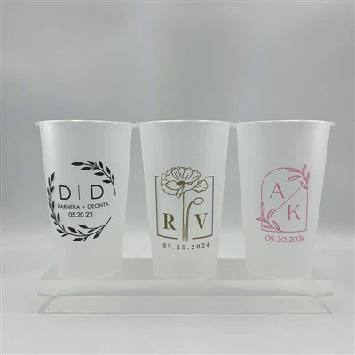 Gelas Sekali Pakai dengan Logo Dicetak Di